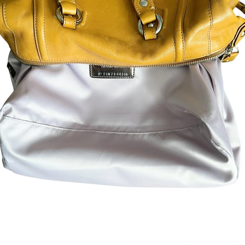Coach classic leather